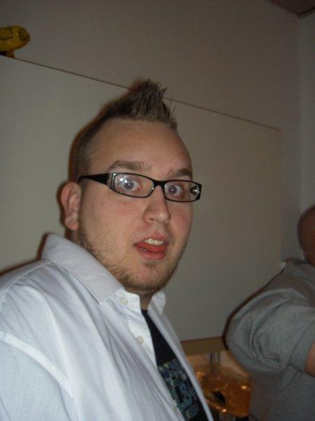 AntonRdam uit Tiel, 36 jaar