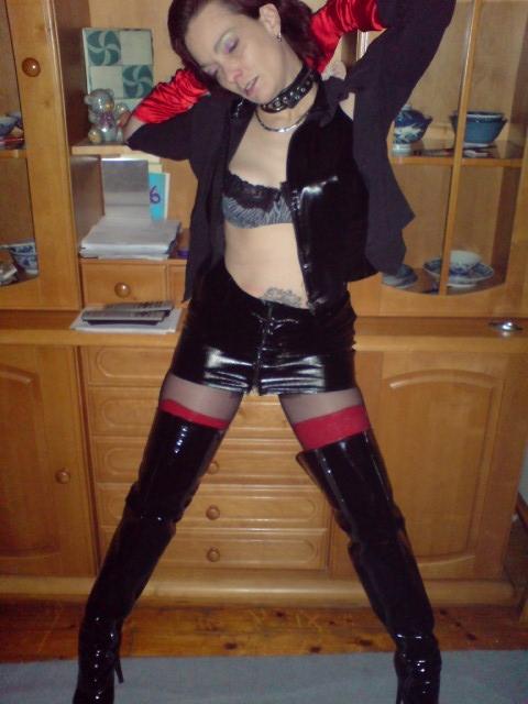 Pussycat uit Diemen, 54 jaar