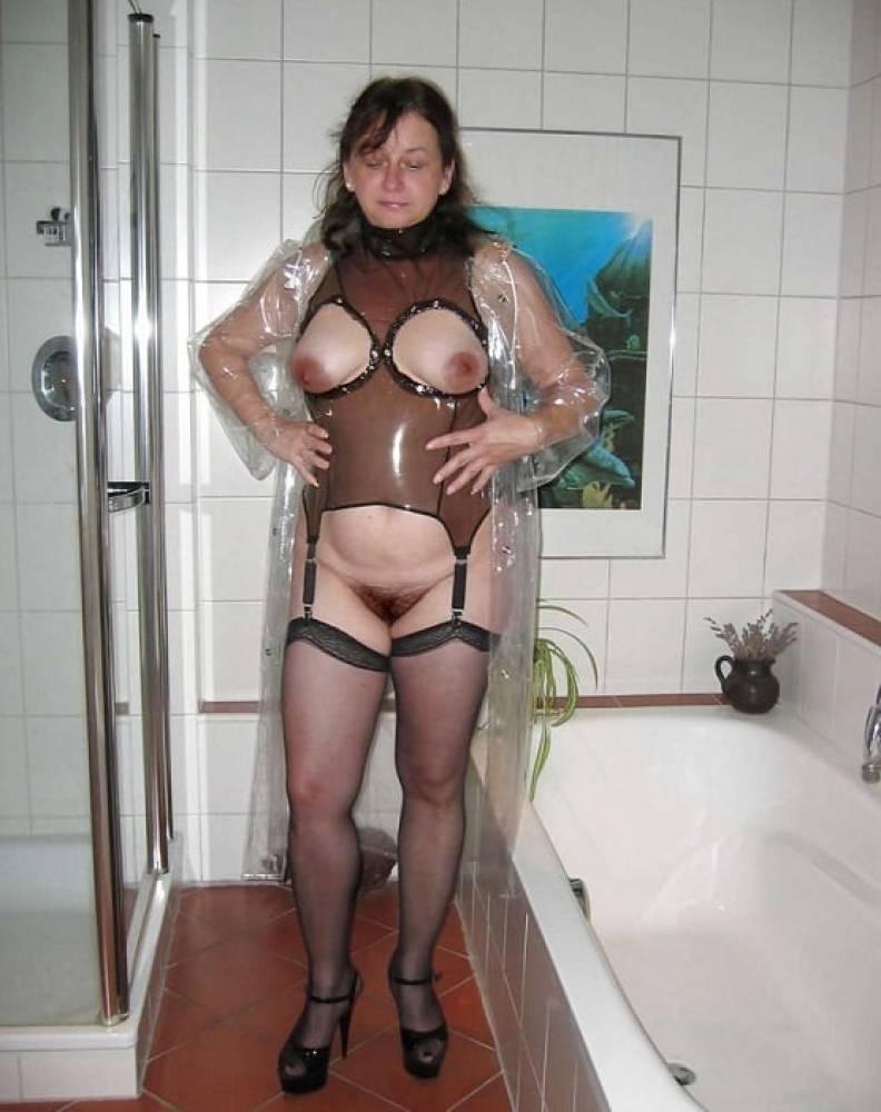 Bernardine32 uit Hoogvliet, 43 jaar